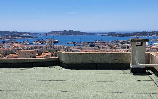 Entreprise pour pose de revêtement de sol en béton ciré à Toulon